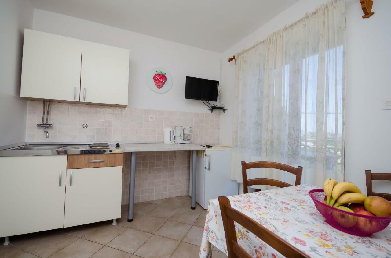 Apartments Marta Sveti Juraj Luaran gambar